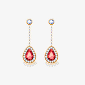 Teardrop Pendant Necklace – Floral Elegance in Every Detail